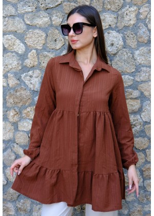 Zarif Duruş – Oversize Fırfırlı Tunik Gömlek – Kahverengi