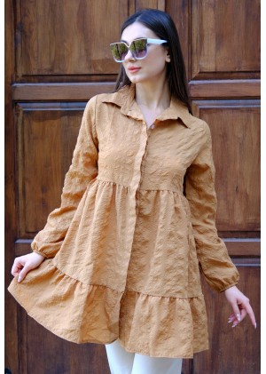 Zarif Duruş – Gofre Tunik – Koyu Bej